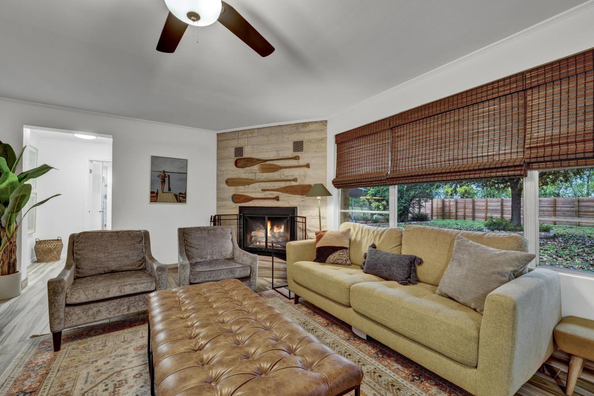 Luxury Lakefront Oasis With Boat Dock-Firepit McQueeney Eksteriør bilde